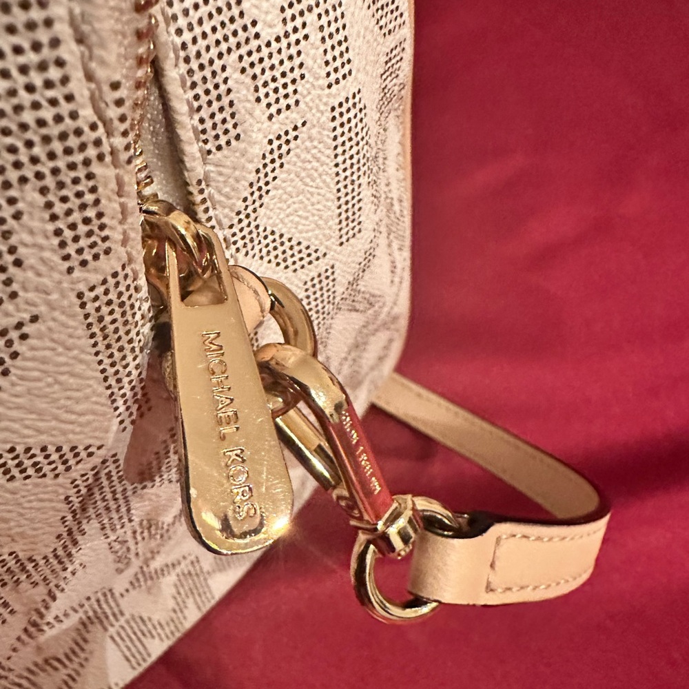 Retro Michael Kors Medium Vanilla Grayson Satchel - Picture 8 of 10